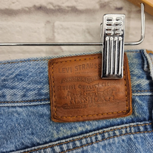 LEVI'S Premium WEDGIE Distressed High Rise Denim Jeans Size 27 - Picture 8 of 14